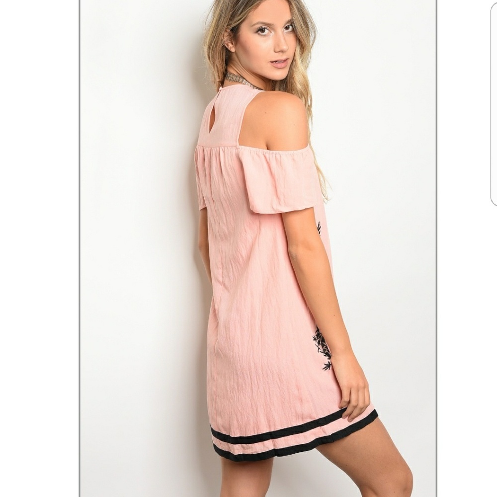 💦2 left/Peach Black Dress - Picture 2 of 2
